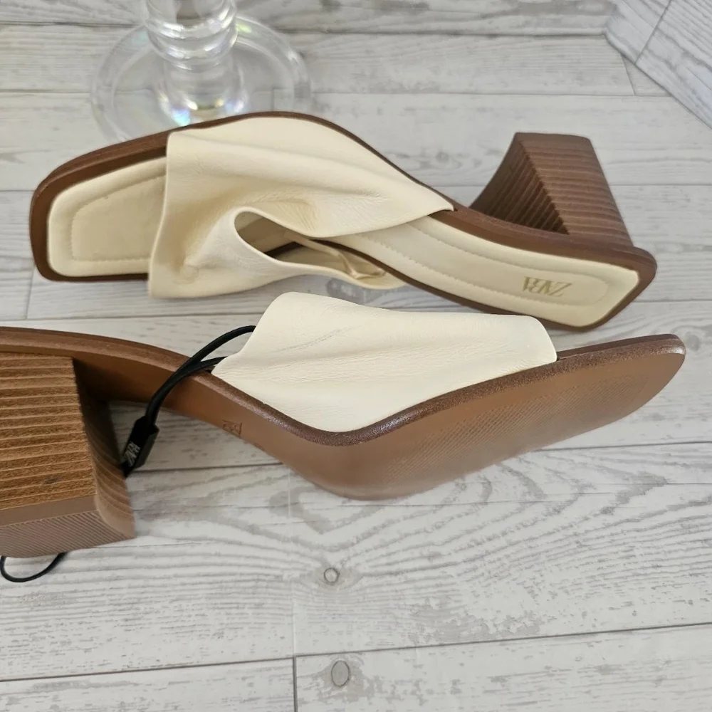 Zara Cream and Tan Leather Square Toe Sandals - Picture 3 of 7